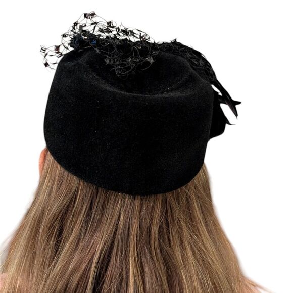 Women\'s antique Betmar black velvet lace &‎ feather hat main image 5